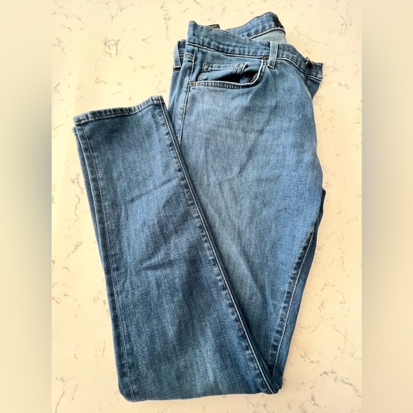 J BRAND Jeans - Picture 3 of 3